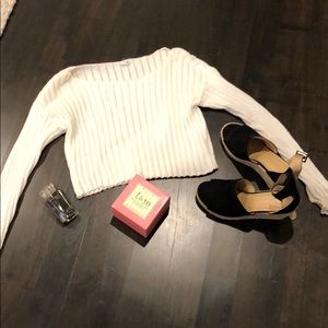 Cropped long sleeve shirt